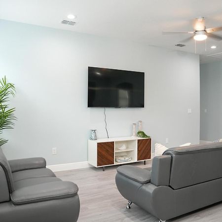 Chestnut Luxury Villas #3 Тампа Екстериор снимка