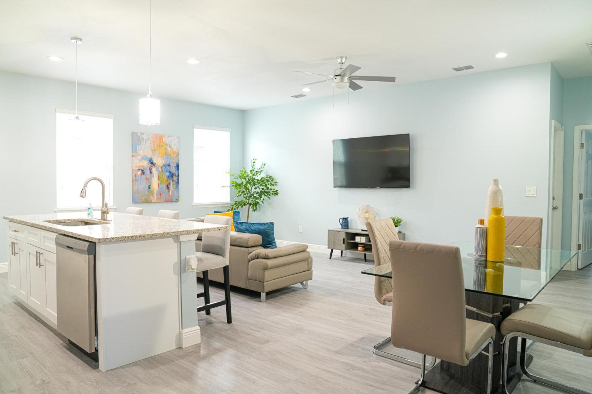 Chestnut Luxury Villas #3 Тампа Екстериор снимка